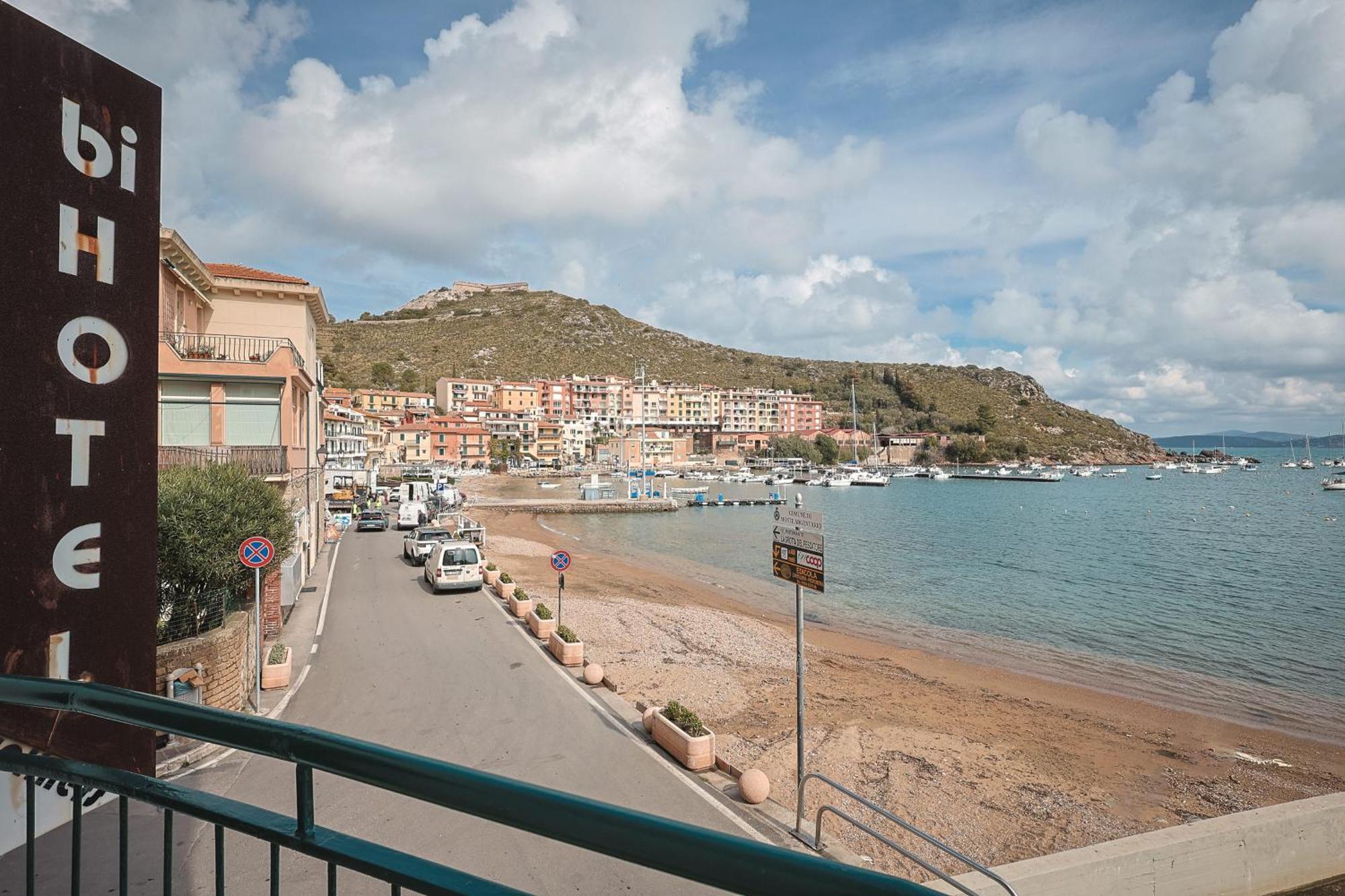 Bi Hotel Porto Ercole  Exterior photo