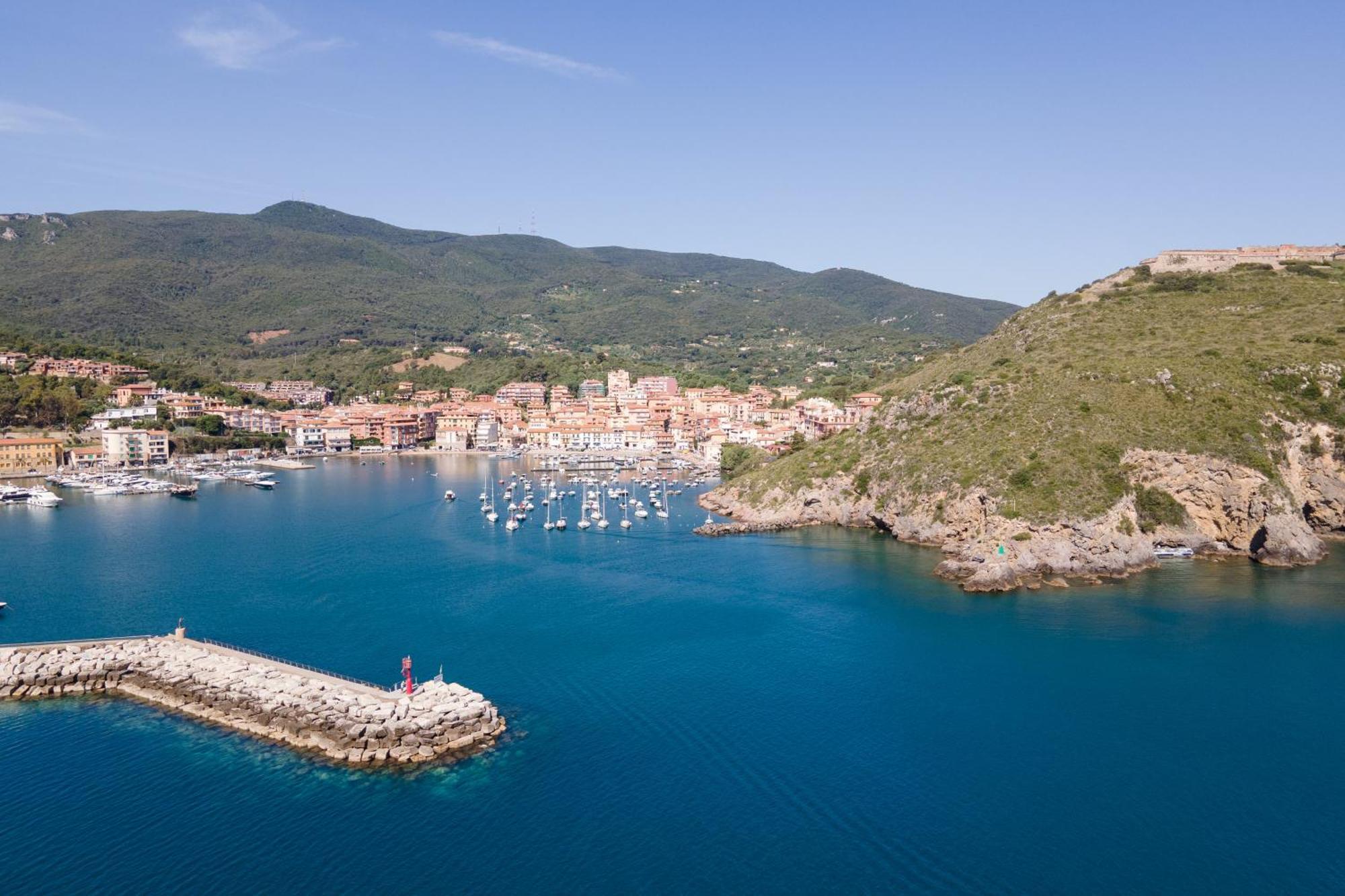 Bi Hotel Porto Ercole  Exterior photo